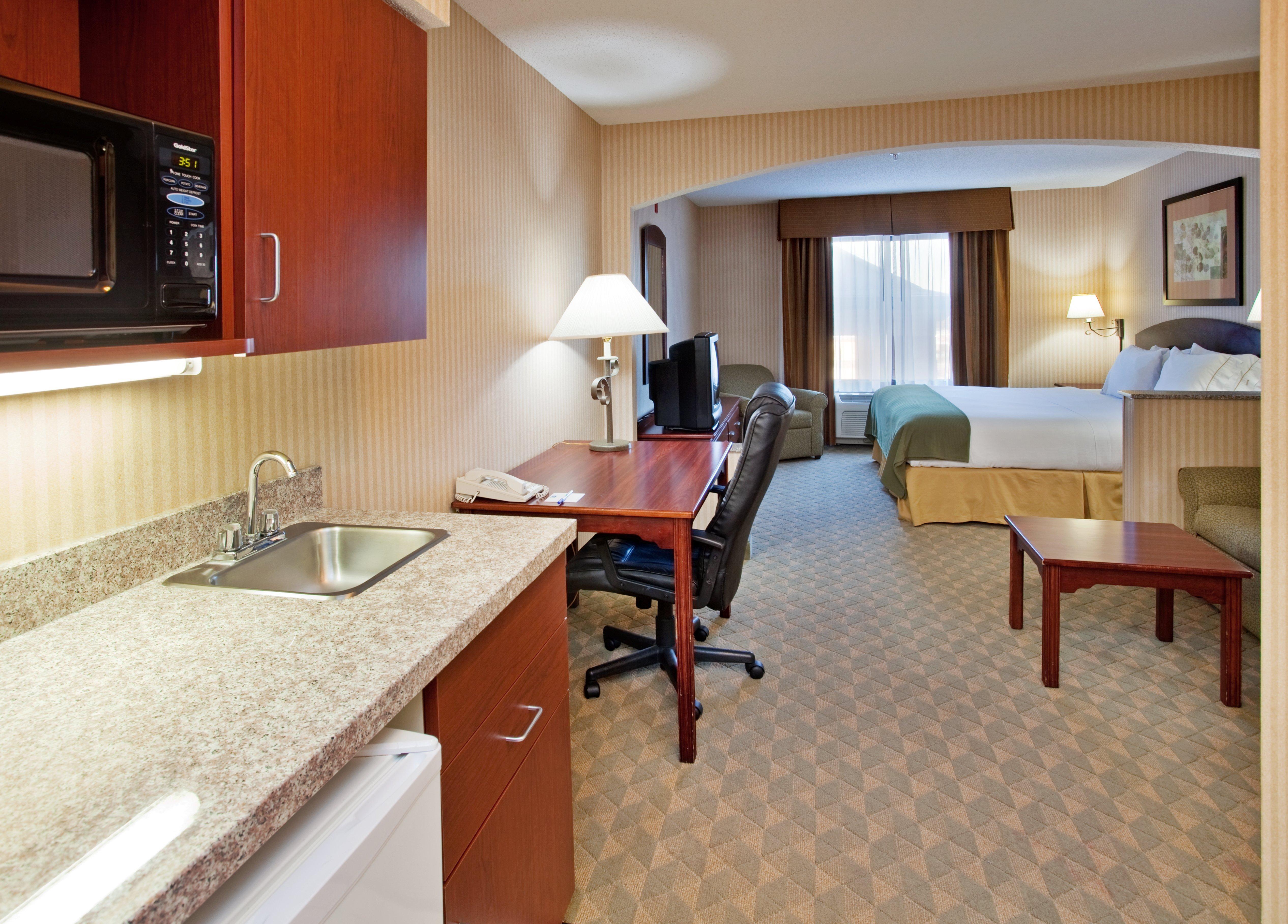 Spark By Hilton Lansing מראה חיצוני תמונה